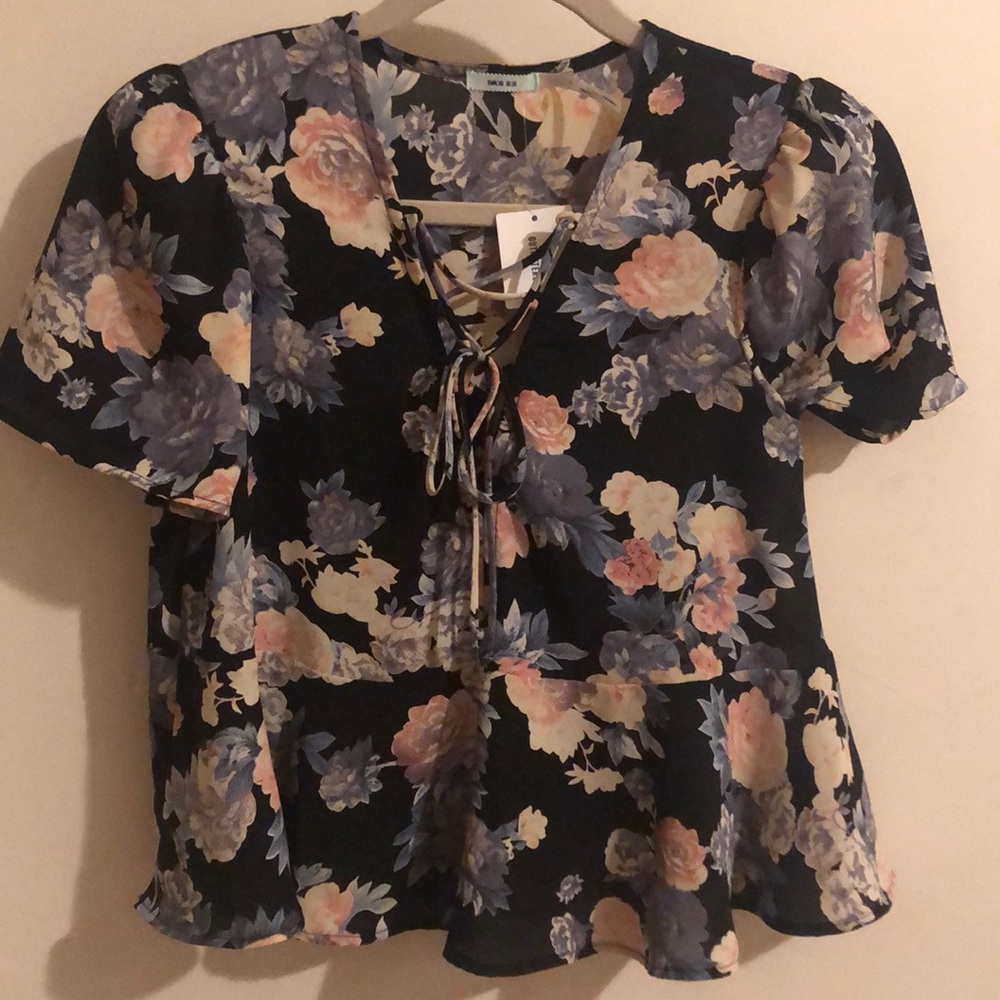 Urban outfitters floral lace up shirt